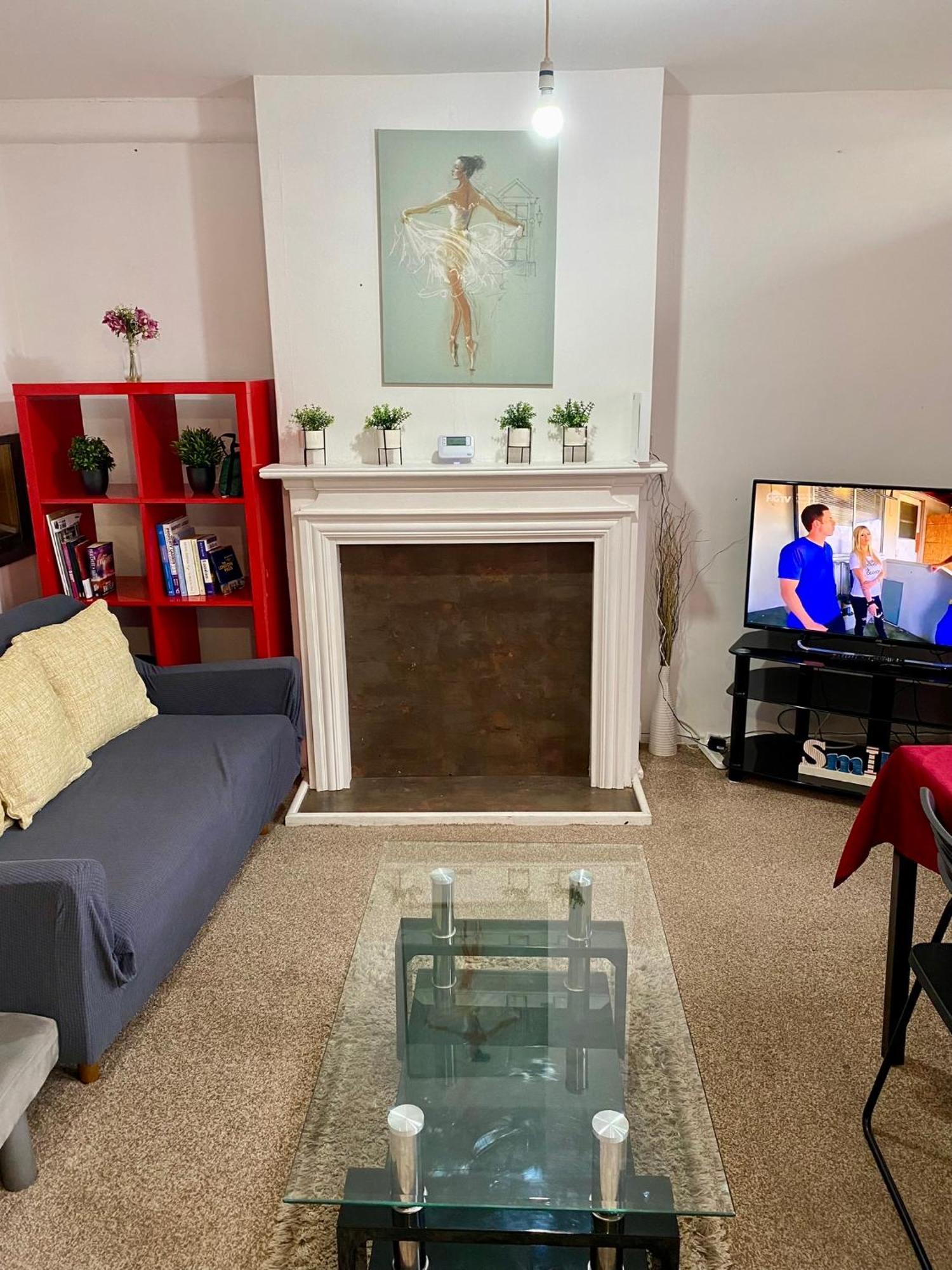 Cosy 3 Bed Apt, Old Truman Brewery! Brick Lane, London, E1 Extérieur photo